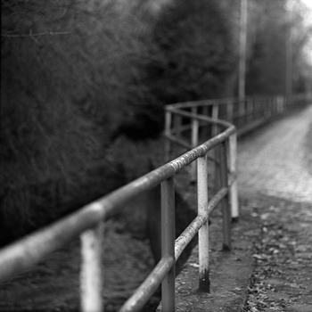 Pentacon Six TL Lens Carl Zeiss Jena Sonnar 180mm/f2,8 Rollei RPX 25 medium format
